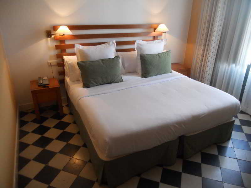 Sumaiya El Palacio Coria Ngoại thất bức ảnh