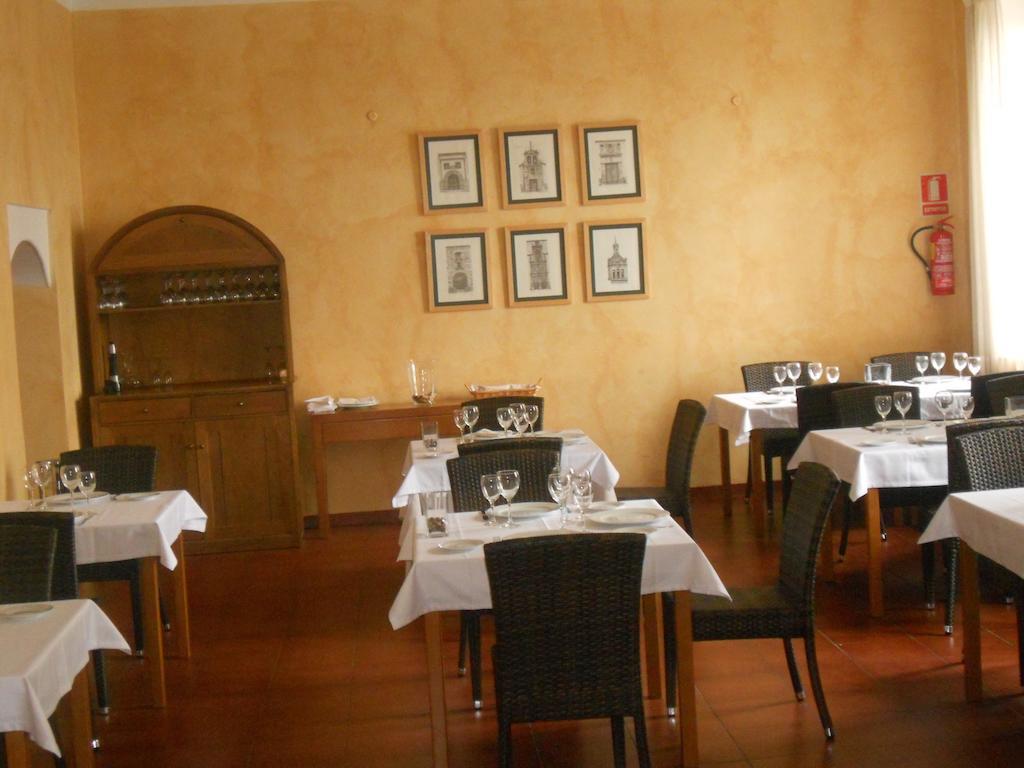 Sumaiya El Palacio Coria Ngoại thất bức ảnh