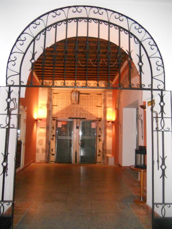 Sumaiya El Palacio Coria Ngoại thất bức ảnh